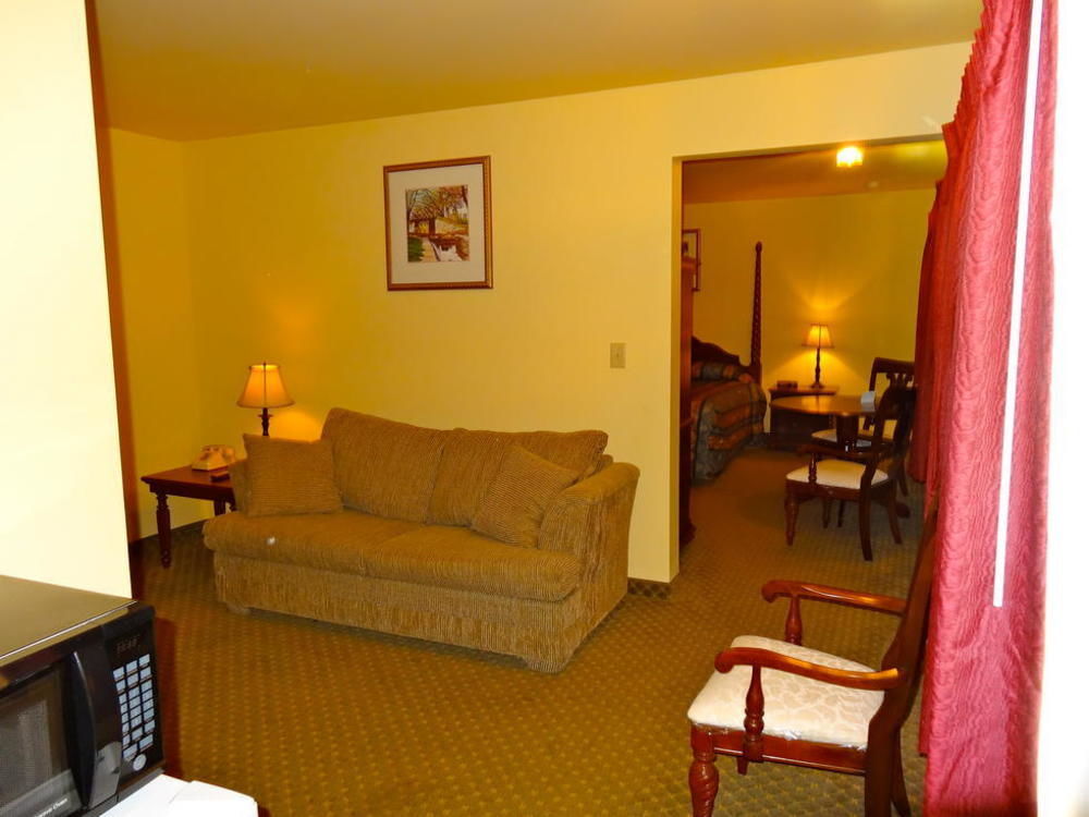 The Whispering Pines Motel- Whitestone White Stone Exterior photo